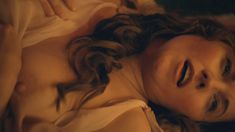 Голая Джейми Мюррэй в сериале «Спартак. Боги арены» фото #4