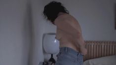 Милая Джейн Адамс снялась голой в фильме «Весь небесный свет» фото #7