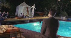 Голые сиськи Джейн Адамс в фильме «Юбилей» фото #2