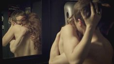 Голая Дженна Тиам в сериале «Возвращённые» фото #4