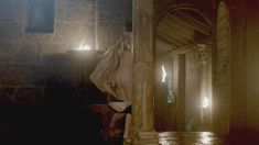 Голая Дженни Жак в сериале «Викинги» фото #4