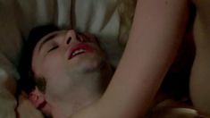 Голая Дженни Жак в сериале «Отчаянные романтики» фото #26