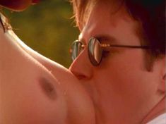 Полностью голая Дженни Миллар в фильме «Ключ к сексу»