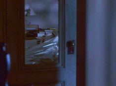 Голая Дженнифер Джейсон Ли в фильме «Одинокая белая женщина» фото #9