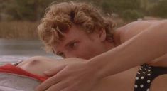 Голая грудь Джереми Грин в фильме «Калейдоскоп ужасов 2» фото #1