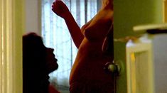 Голая Джесс Вейкслер в фильме «Александра Последняя» фото #2