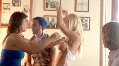 Голая Джесси Джейн в фильме «Братская вечеринка» фото #14