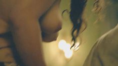 Голая Джессика Паркер Кеннеди в сериале «Черные паруса» фото #20