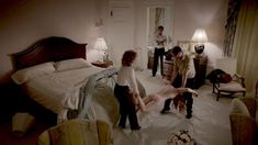 Голая Джиллиан Алекси в сериале «Американцы» фото #1