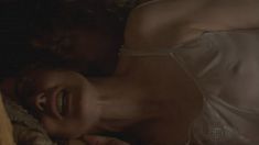 Голая Джина МакКи в сериале «Борджиа» фото #2