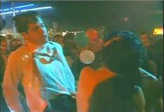 Голая Джинджер Линн Аллен в фильме «Кожаные куртки» фото #4