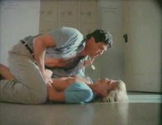 Голая Джинджер Линн Аллен в фильме «Ум, тело и душа» фото #3