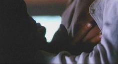 Голая Джоан Северанс в фильме «Озеро любви» фото #20