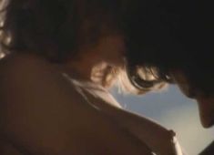 Голая Джоан Северанс в фильме «Расплата» фото #6