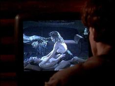 Голая Джоанна Кэссиди в фильме «Компромат» фото #2