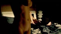 Голая Джованна Ди Раузо в фильме «Криминальный роман» фото #8