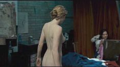 Голая Джоди Уиттакер в фильме «Венера» фото #6