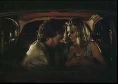 Голая Джоэли Ричардсон в фильме «Отсчет утопленников» фото #11