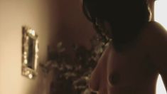 Голая Джоэнн Алдерсон в сериале «Запретная наука» фото #5