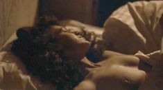 Голая грудь Джуди Дэвис в фильме «Мужья и жены» фото #3