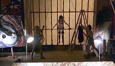 Голая Джулианна Мур в фильме «Большой Лебовски» фото #1