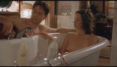 Голая Джулианна Николсон в фильме «Фланелевая пижама» фото #3