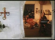 Голая Джульет Стивенсон в фильме «Отсчет утопленников» фото #1