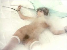 Джуэл Шепард снялась голой в порнофильме «Кристина» фото #31