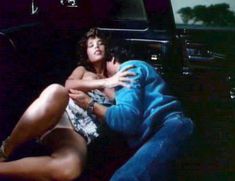 Голая сиська Джуэл Шепард в фильме «Мой наставник» фото #2