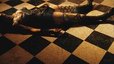 Диора Бэрд засветила сосок в фильме «Ночь демонов» фото #3