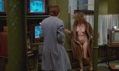 Голая Доминик Санда в фильме «Комната в городе»