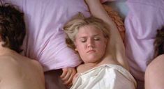 Голая Доминик Суэйн в фильме «Лучшая подруга» фото #9