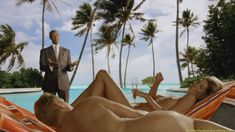 Голая Доун Оливери в сериале «Обитель лжи» фото #9