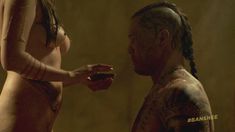 Голая Дреа Гарсиа в сериале «Банши» фото #1