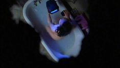 Голая Дэбби Рошон в фильме «Апокалипсис и королева красоты» фото #4