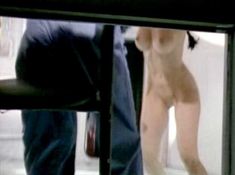 Голая Дэлфин Пасифик в фильме «Сексетные материалы. Инопланетная эротика» фото #3