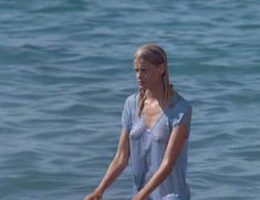 Голая Дэрил Ханна в фильме «Летние любовники» фото #11