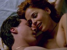 Голая Елена Анайя в фильме «Черные слезы» фото #1