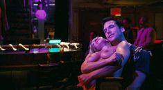 Голая Жак Холлэнд в фильме «Девушка моего лучшего друга» фото #7