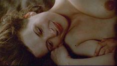 Голая Жюльет Бинош в фильме «Английский пациент» фото #7