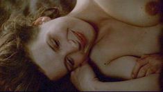 Голая Жюльет Бинош в фильме «Английский пациент» фото #8
