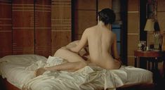 Голая Жюльет Бинош в фильме «Ущерб» фото #1