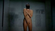 Голая Зои Нэйлор в фильме «Книга откровений» фото #3