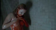 Голая Изабелла Мико в фильме «Заброшенный» фото #3