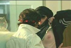 Изабель Аджани показала грудь в фильме «Иштар» фото #3