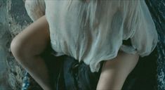 Голая Изабель Аджани в фильме «Королева Марго» фото #1