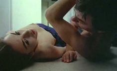 Голая Изабель Аджани в фильме «Одержимая» фото #10