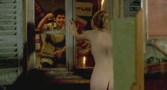 Голая Изабель Карре в фильме «Чувства»