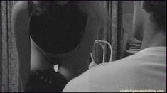 Голая Изильд Ле Беско в фильме «До скорого!» фото #1