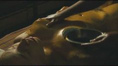 Голая Изильд Ле Беско в фильме «Неприкасаемый» фото #12